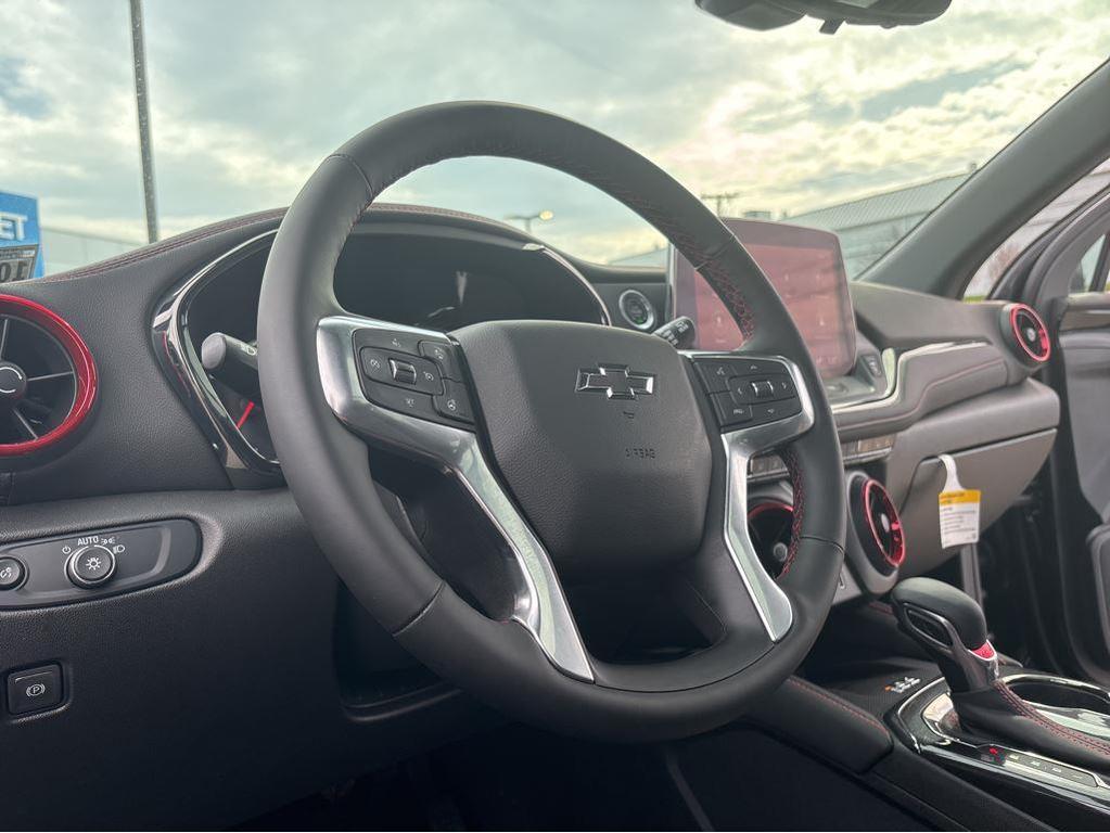 new 2025 Chevrolet Blazer car, priced at $47,975