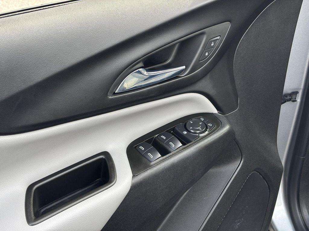 used 2024 Chevrolet Equinox car, priced at $23,591