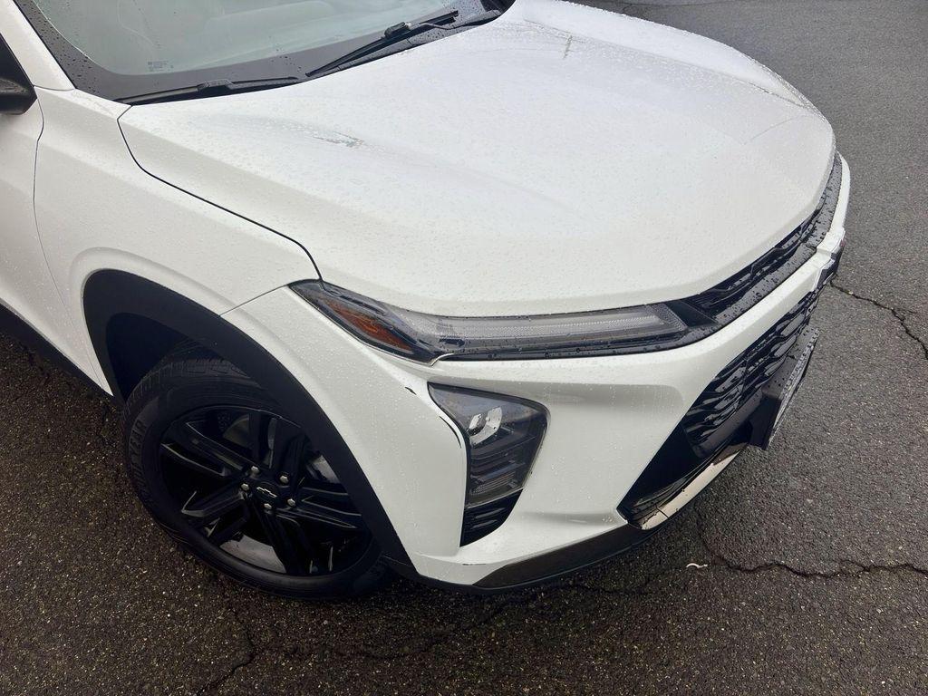 used 2024 Chevrolet Trax car, priced at $22,500