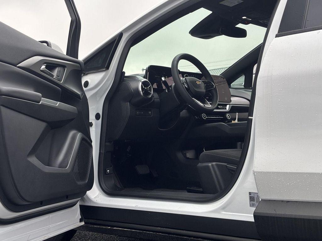 new 2026 Chevrolet Equinox EV car, priced at $36,995