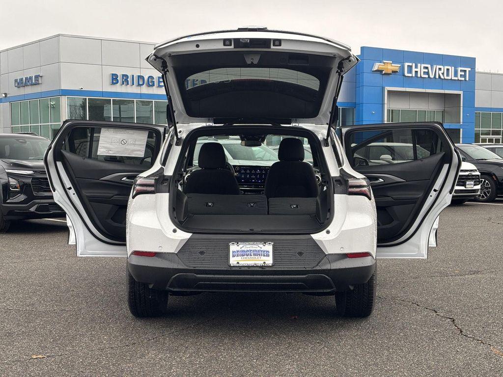 new 2026 Chevrolet Equinox EV car, priced at $36,995