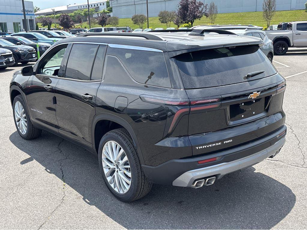 new 2026 Chevrolet Traverse car, priced at $50,989