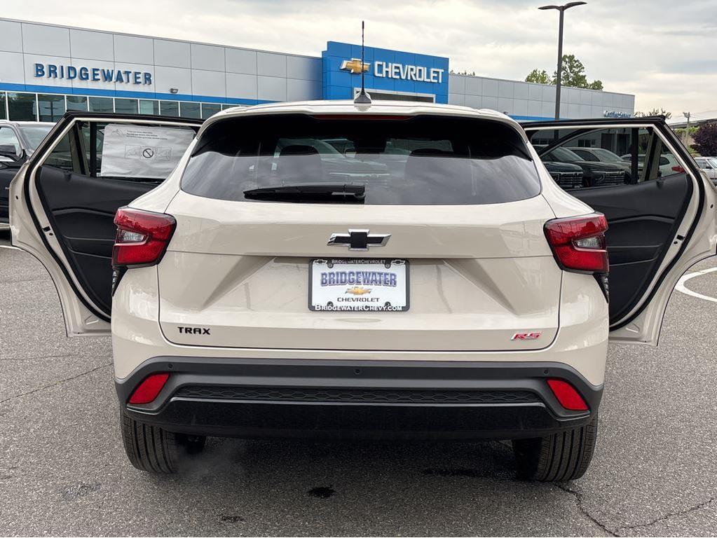 new 2026 Chevrolet Trax car, priced at $26,389