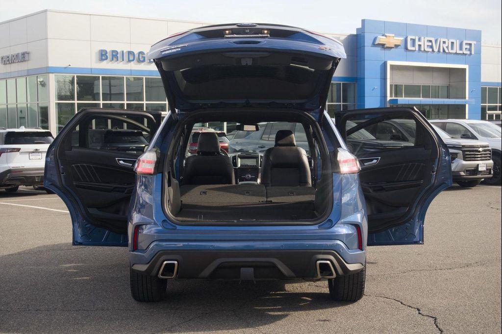 used 2020 Ford Edge car, priced at $13,300