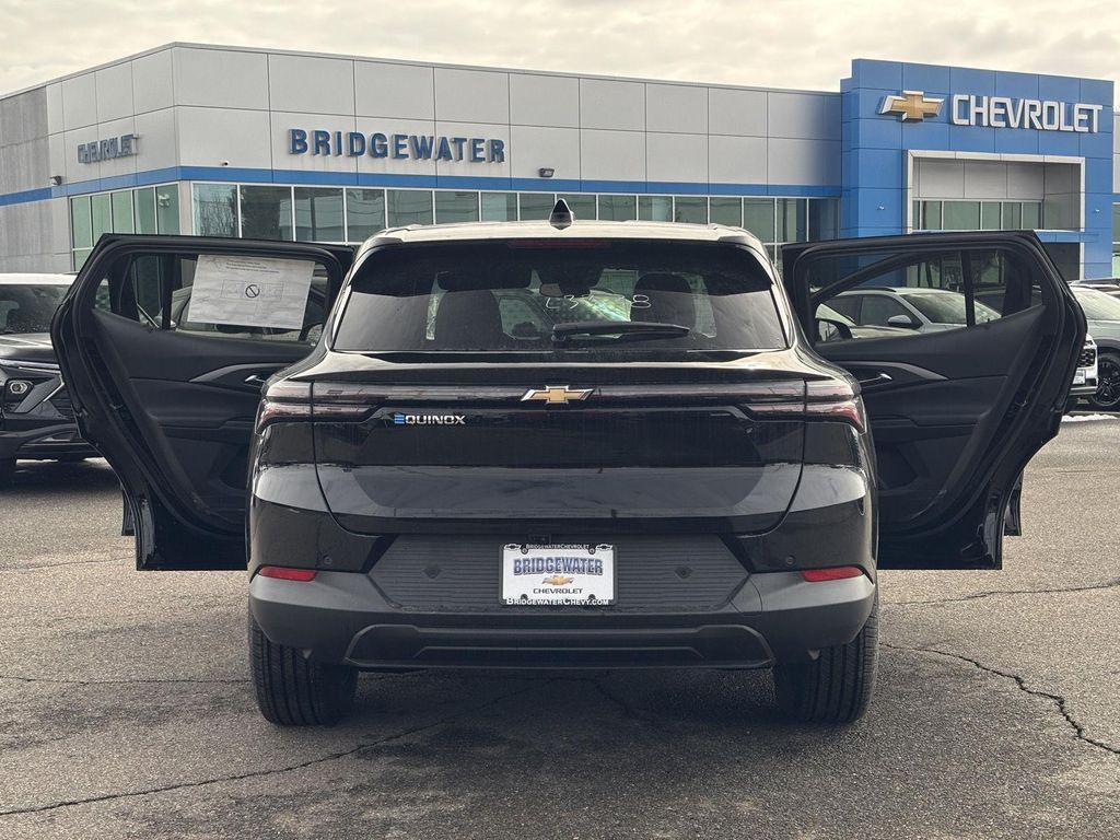 new 2026 Chevrolet Equinox EV car, priced at $29,245