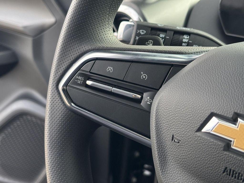 new 2026 Chevrolet Equinox EV car, priced at $29,245