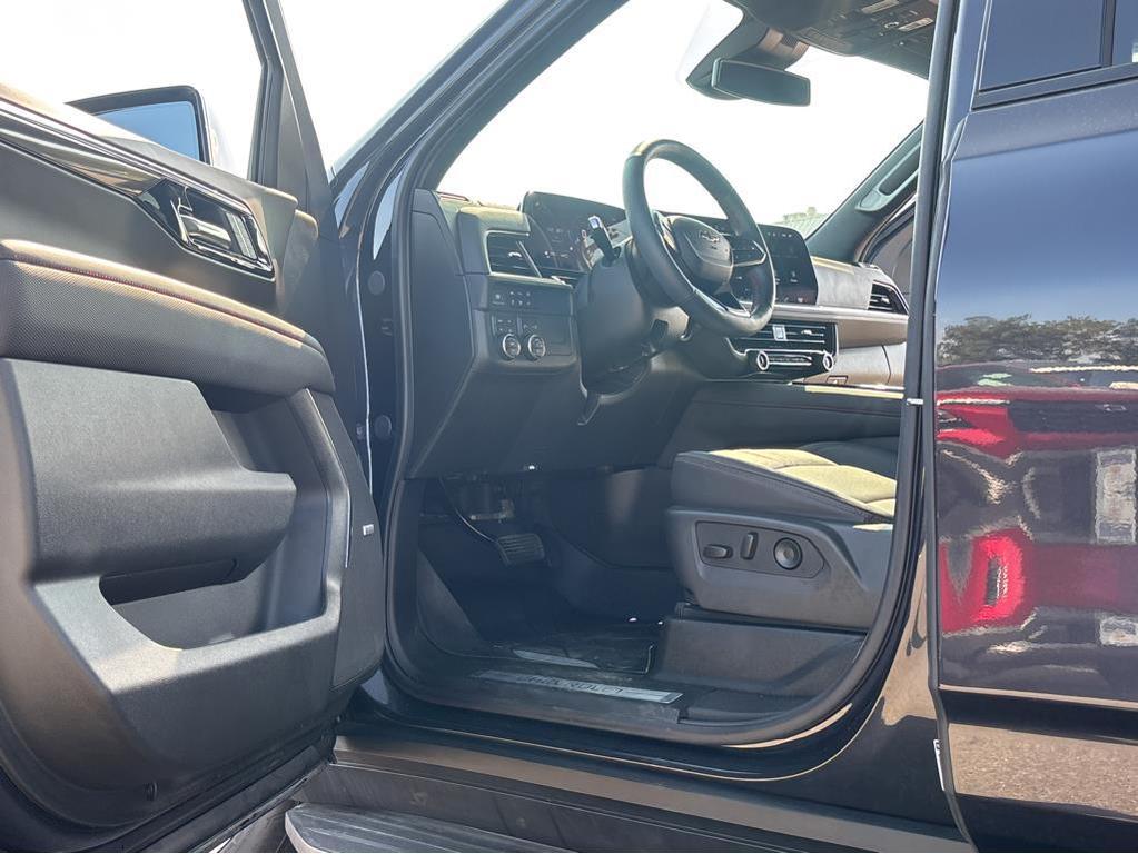 new 2025 Chevrolet Tahoe car, priced at $75,984