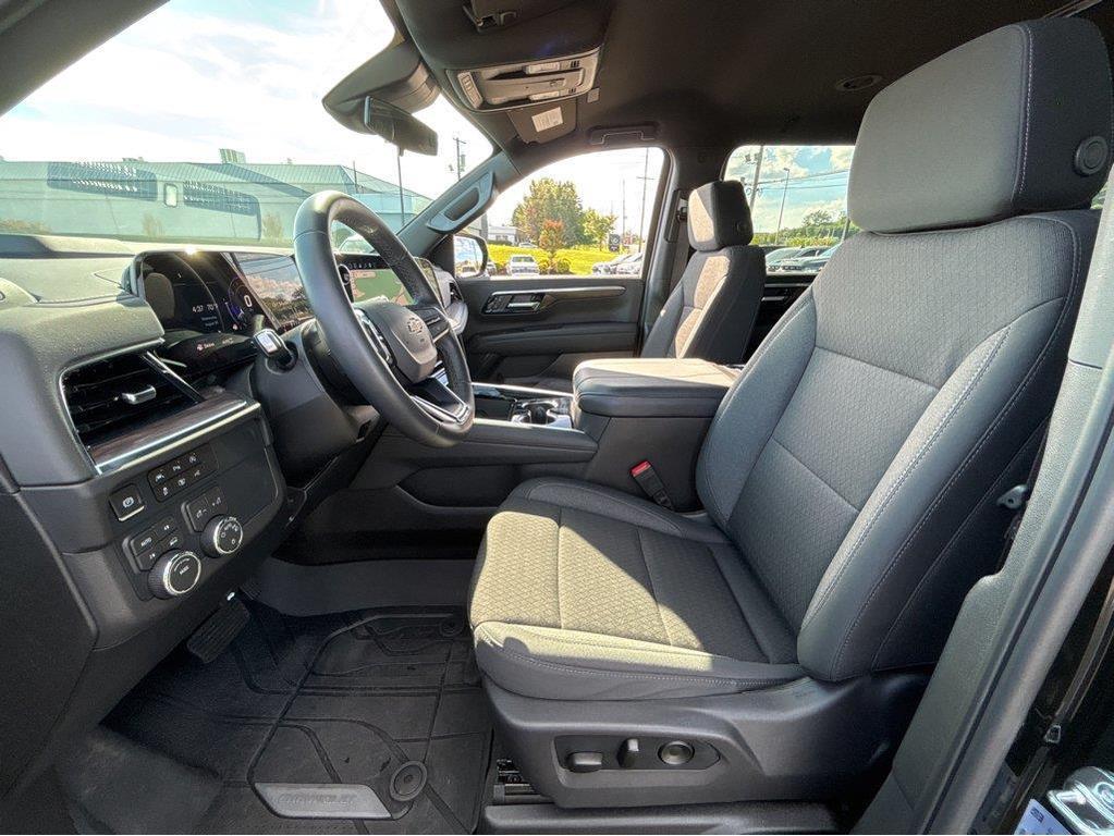 new 2026 Chevrolet Suburban car, priced at $72,563