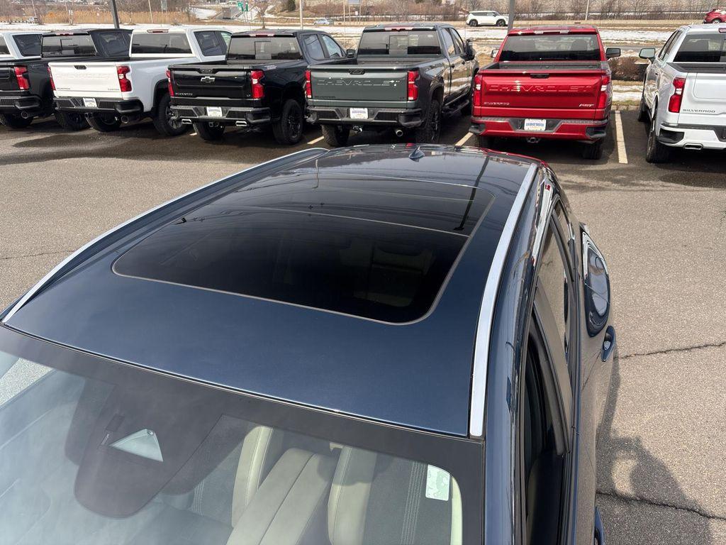 used 2025 Mazda CX-50 car, priced at $31,300