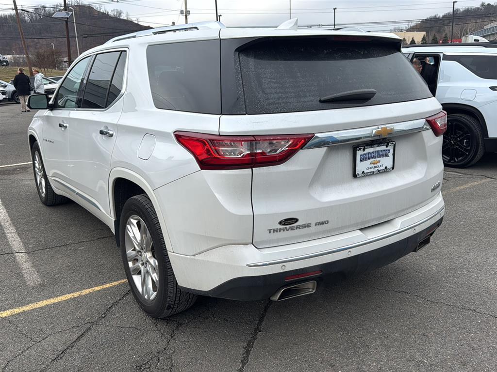 used 2019 Chevrolet Traverse car, priced at $24,500