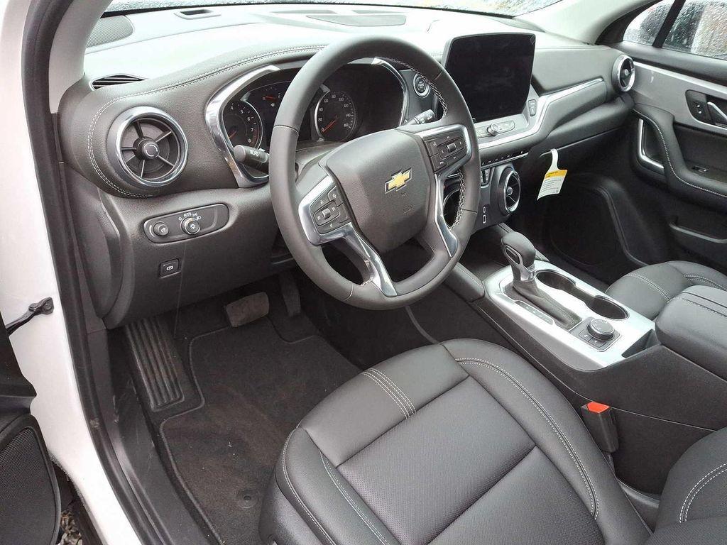 new 2025 Chevrolet Blazer car, priced at $44,442