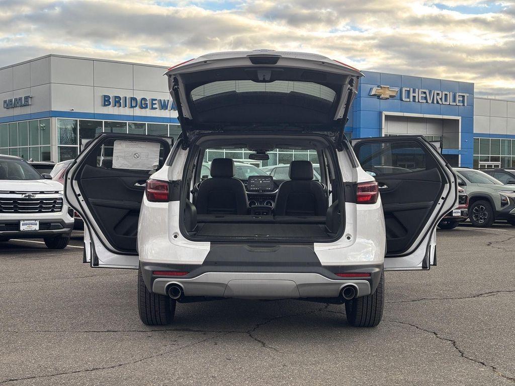 new 2025 Chevrolet Blazer car, priced at $43,495