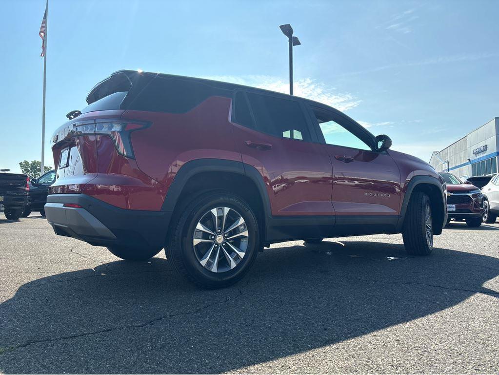 new 2026 Chevrolet Equinox car, priced at $32,310