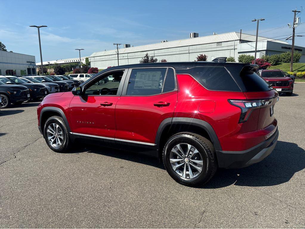 new 2026 Chevrolet Equinox car, priced at $32,310