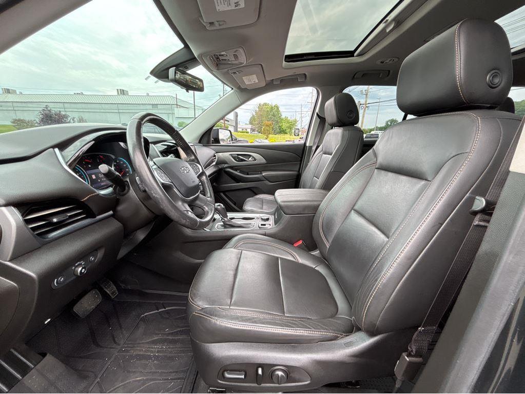 used 2020 Chevrolet Traverse car, priced at $26,204