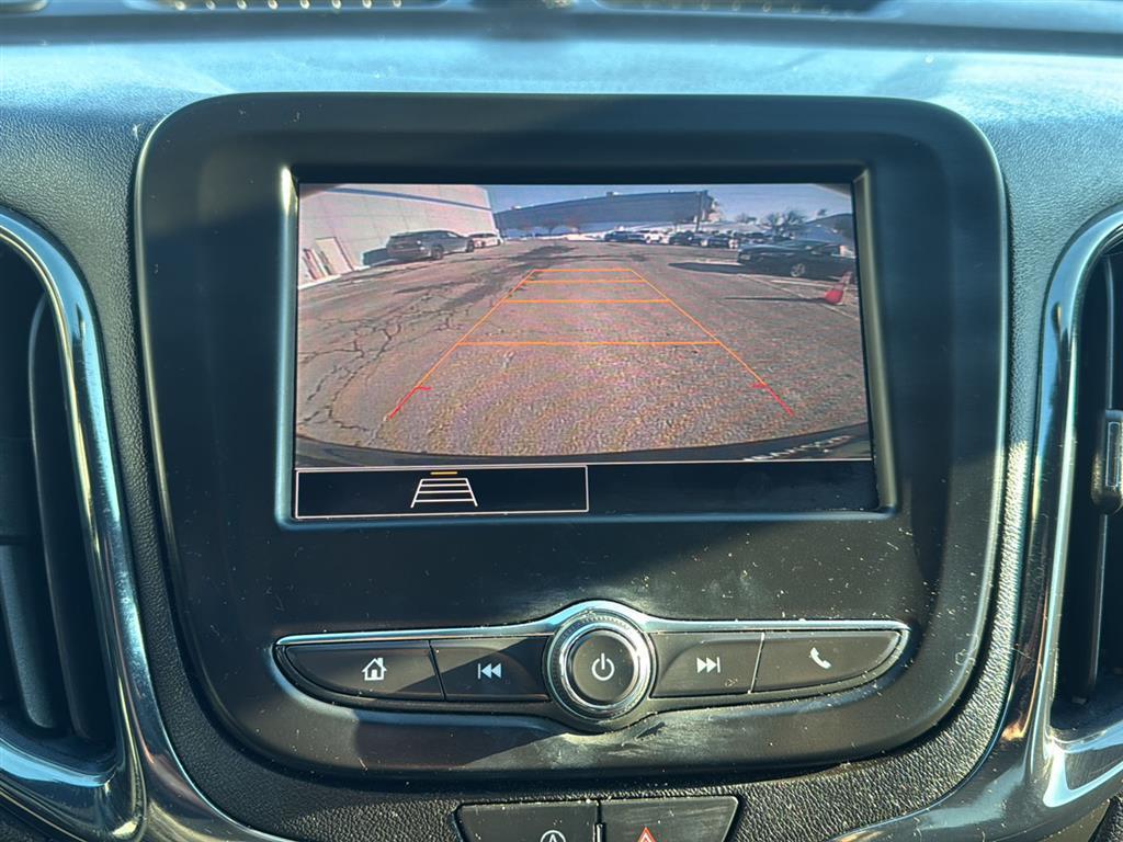 used 2023 Chevrolet Equinox car, priced at $23,956