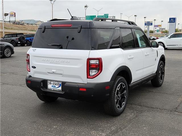 new 2025 Ford Bronco Sport car, priced at $39,670