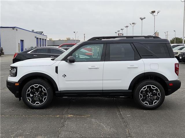 new 2025 Ford Bronco Sport car, priced at $39,670