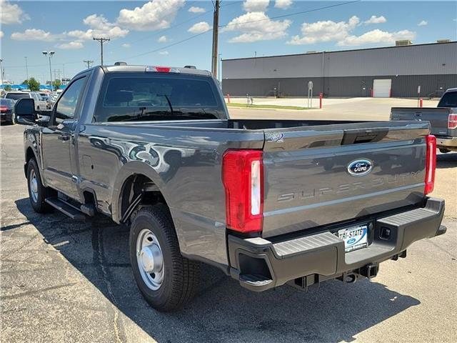 new 2025 Ford F-250 car, priced at $64,690