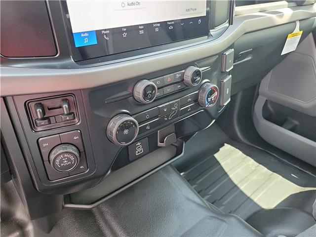 new 2025 Ford F-150 car, priced at $52,590