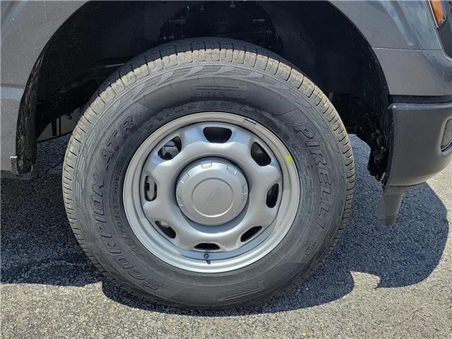 new 2025 Ford F-150 car, priced at $52,590