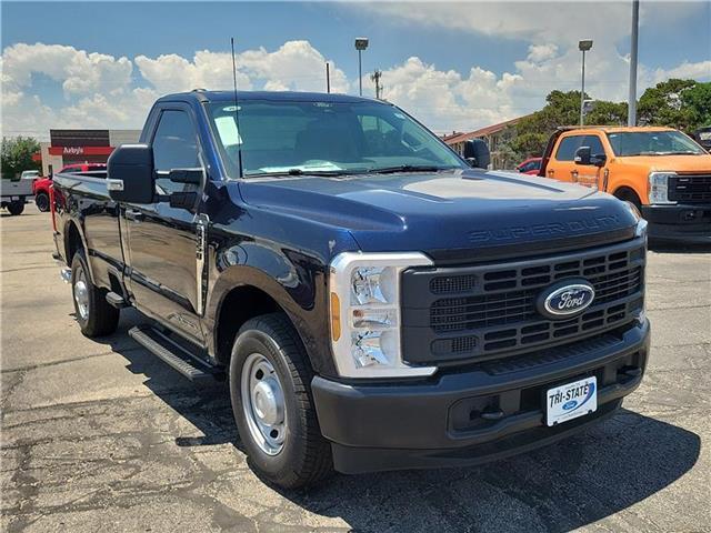 new 2025 Ford F-250 car, priced at $63,450