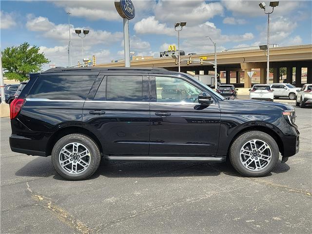 new 2026 Ford Expedition car, priced at $77,545