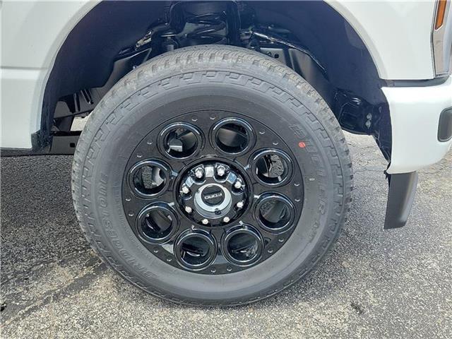 new 2025 Ford F-250 car, priced at $91,915