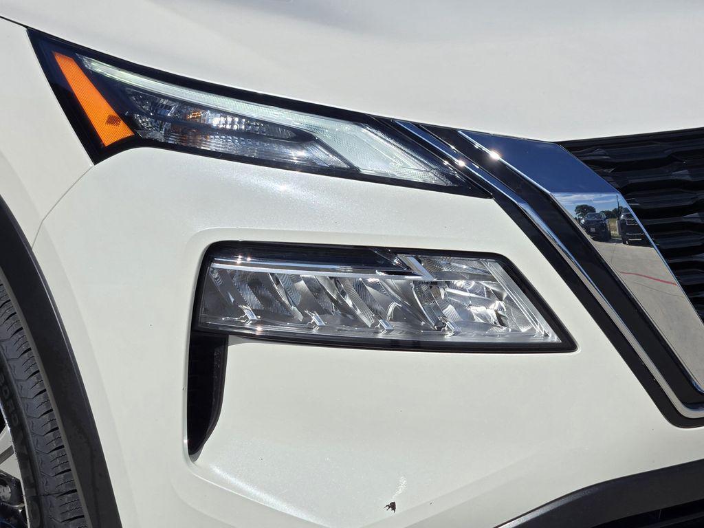 used 2023 Nissan Rogue car, priced at $23,456