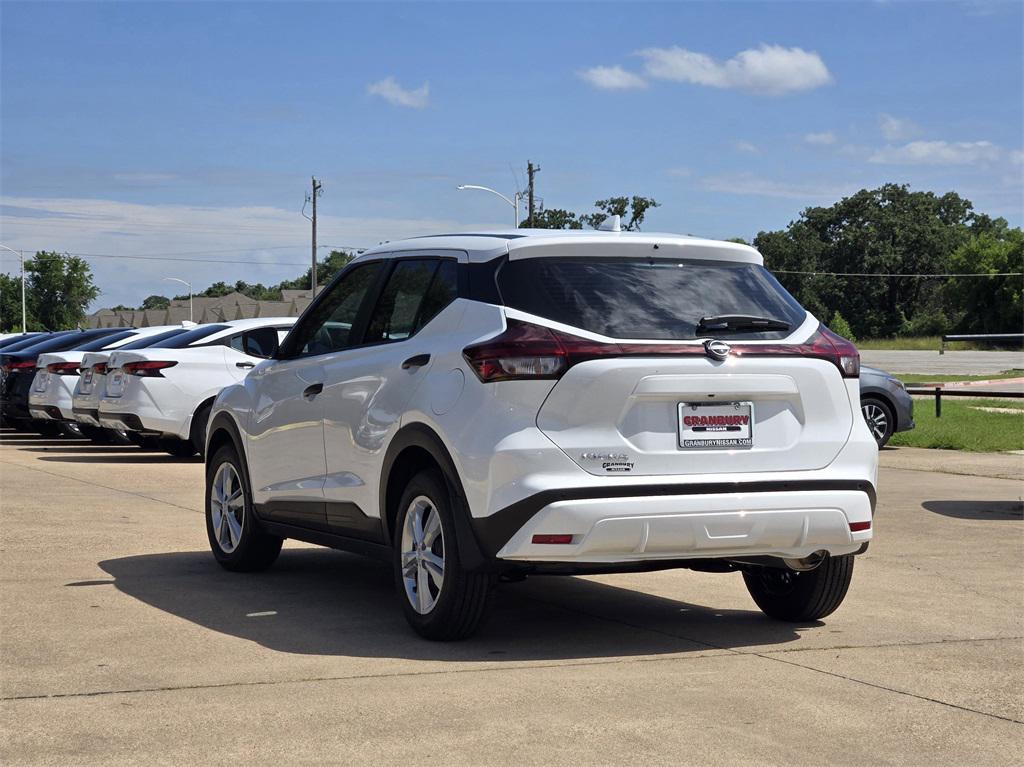 new 2025 Nissan Kicks car, priced at $19,268