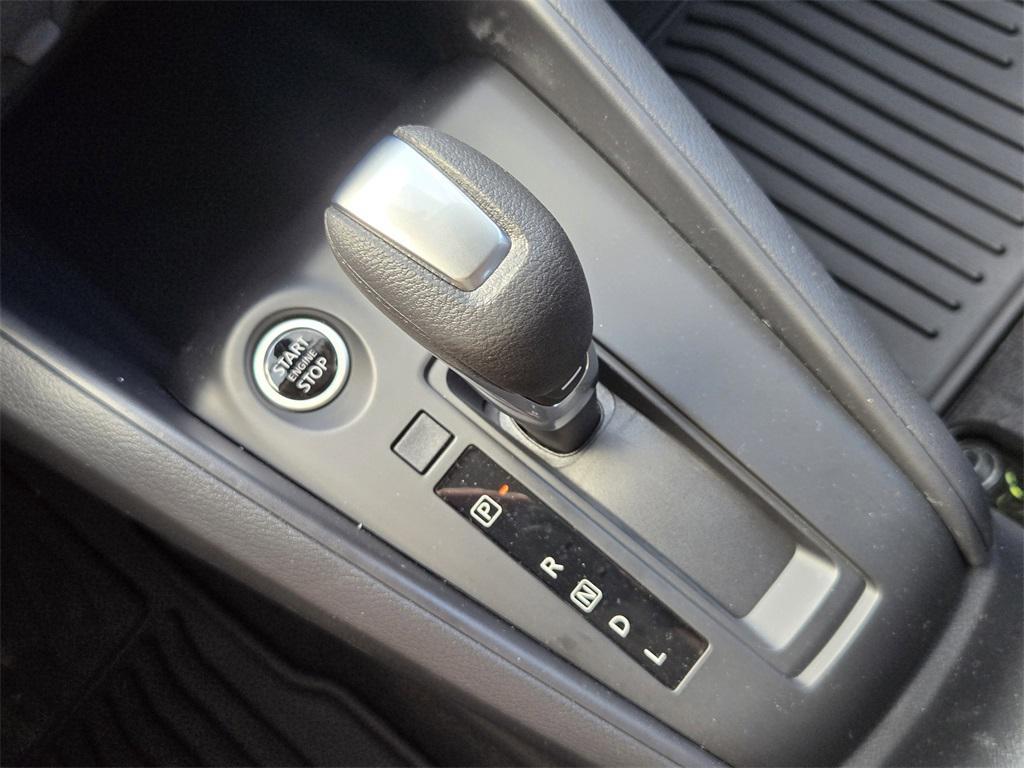 new 2025 Nissan Kicks car, priced at $19,268