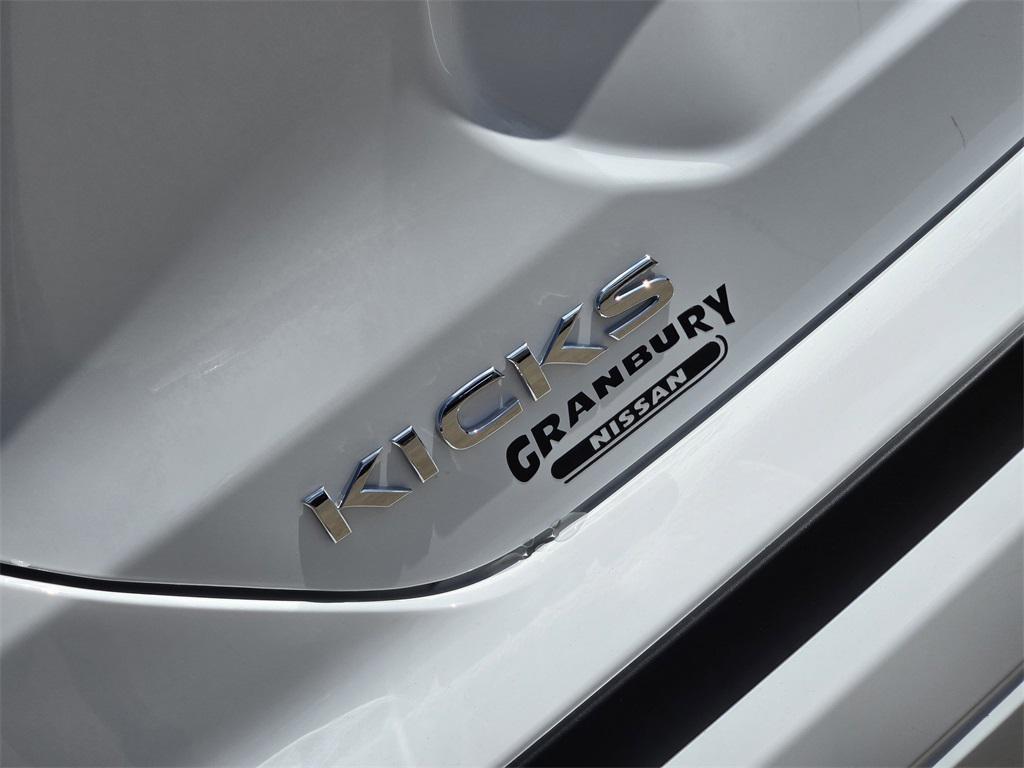 new 2025 Nissan Kicks car, priced at $19,268