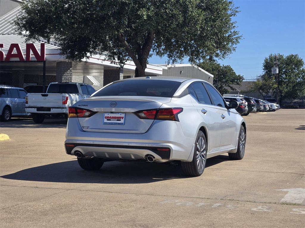 new 2025 Nissan Altima car, priced at $25,804