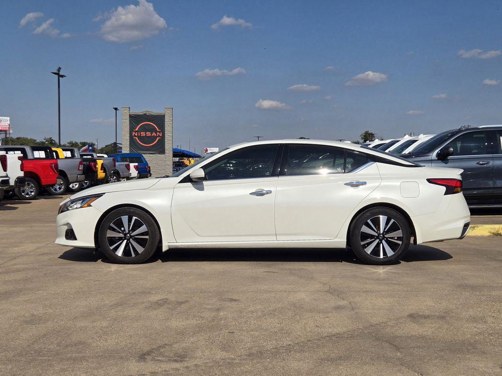 used 2022 Nissan Altima car, priced at $20,000