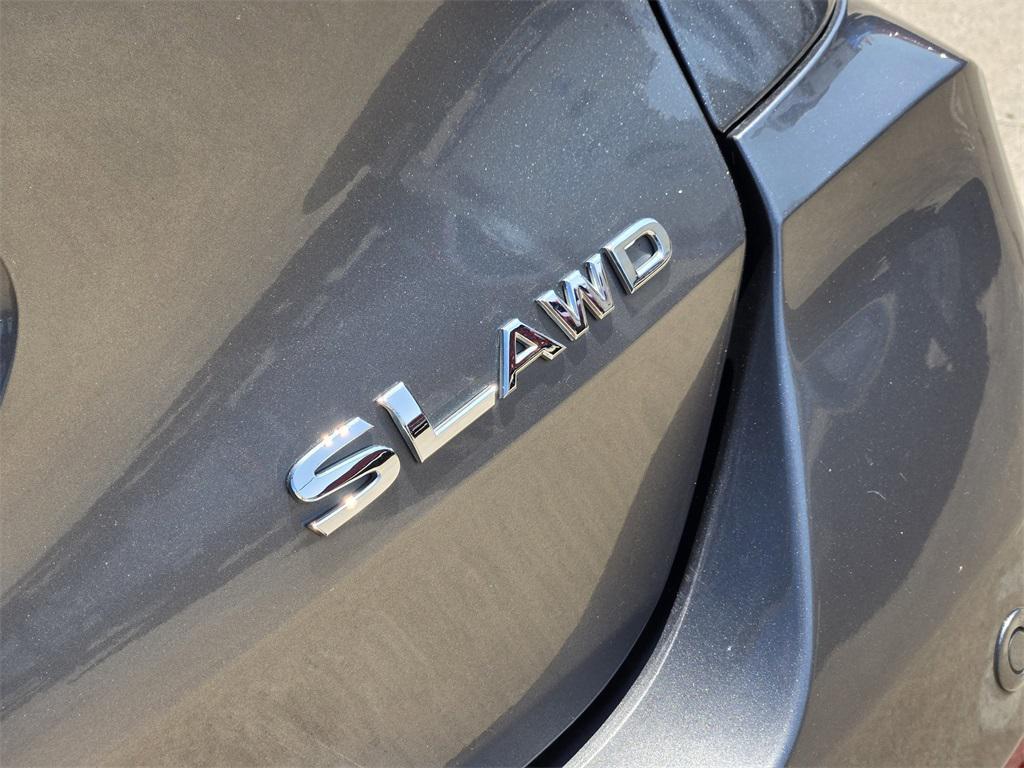 used 2019 Nissan Rogue car, priced at $15,450