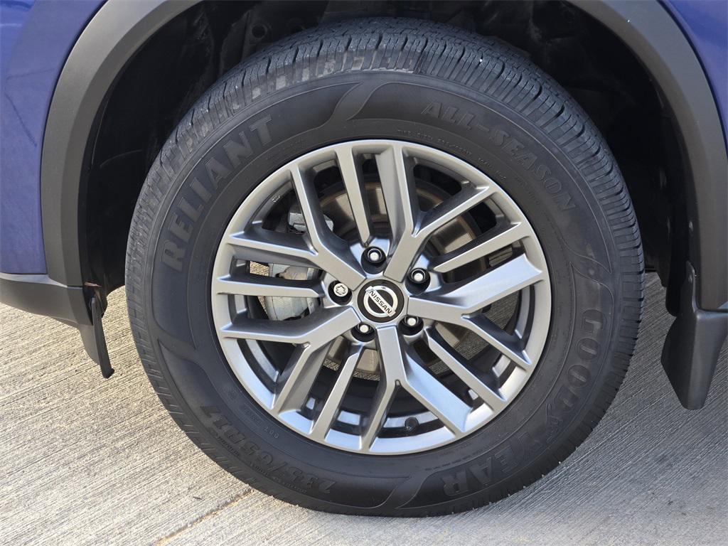 used 2021 Nissan Rogue car, priced at $16,995