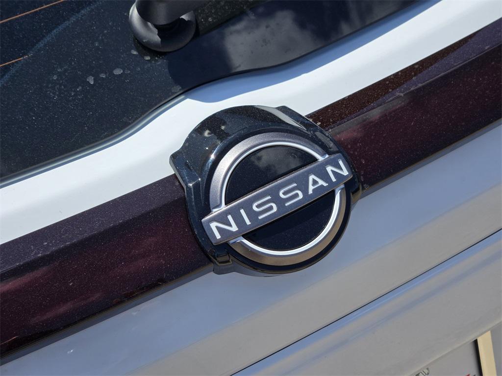 new 2025 Nissan Kicks car, priced at $19,268