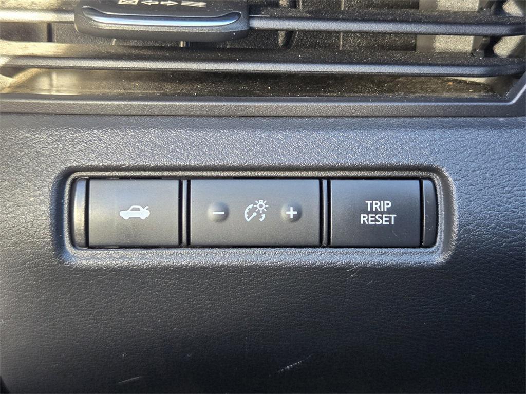 used 2021 Nissan Altima car, priced at $10,995