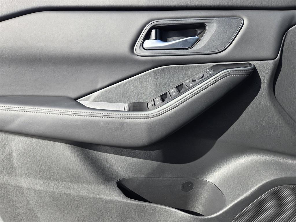 new 2026 Nissan Rogue car, priced at $27,308