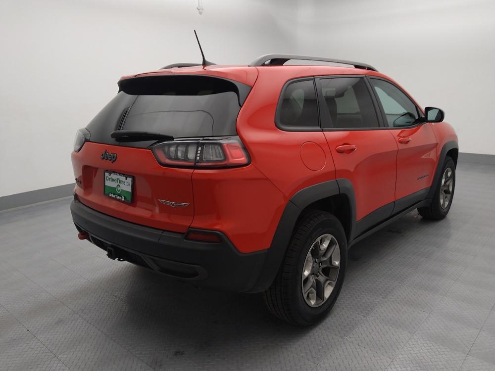 used 2019 Jeep Cherokee car, priced at $17,495