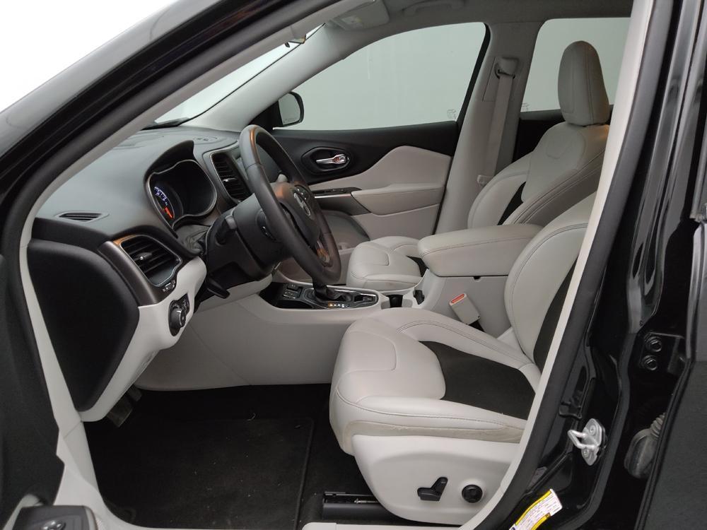 used 2020 Jeep Cherokee car, priced at $19,895