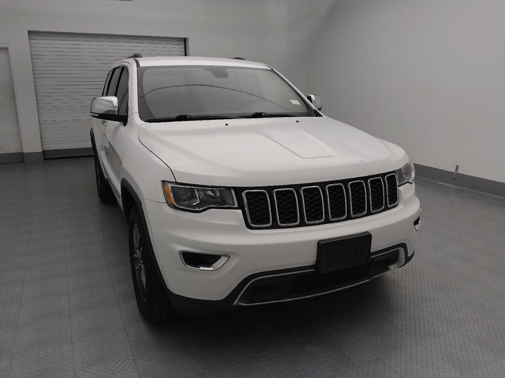 used 2018 Jeep Grand Cherokee car, priced at $15,395
