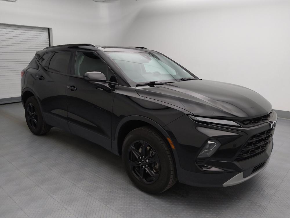 used 2024 Chevrolet Blazer car, priced at $29,295