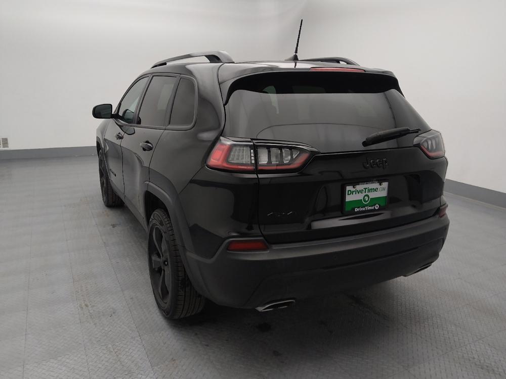 used 2020 Jeep Cherokee car, priced at $15,895