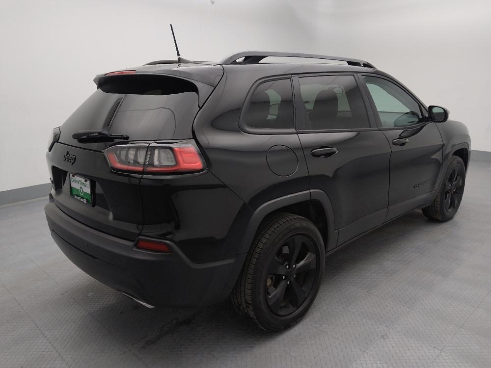 used 2020 Jeep Cherokee car, priced at $15,895
