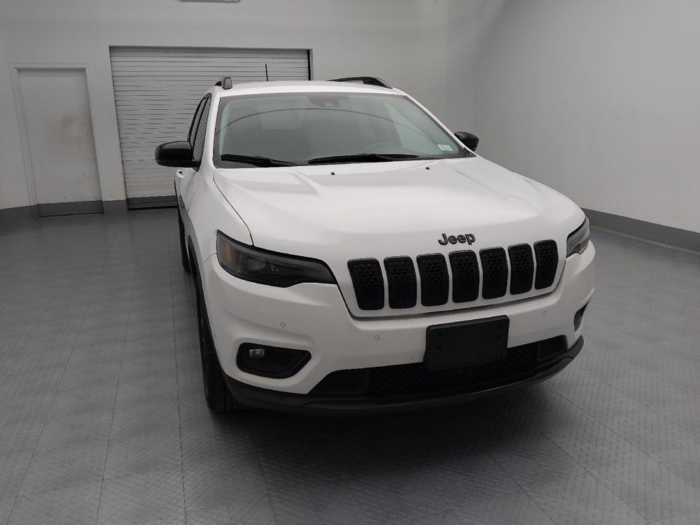used 2023 Jeep Cherokee car, priced at $21,595