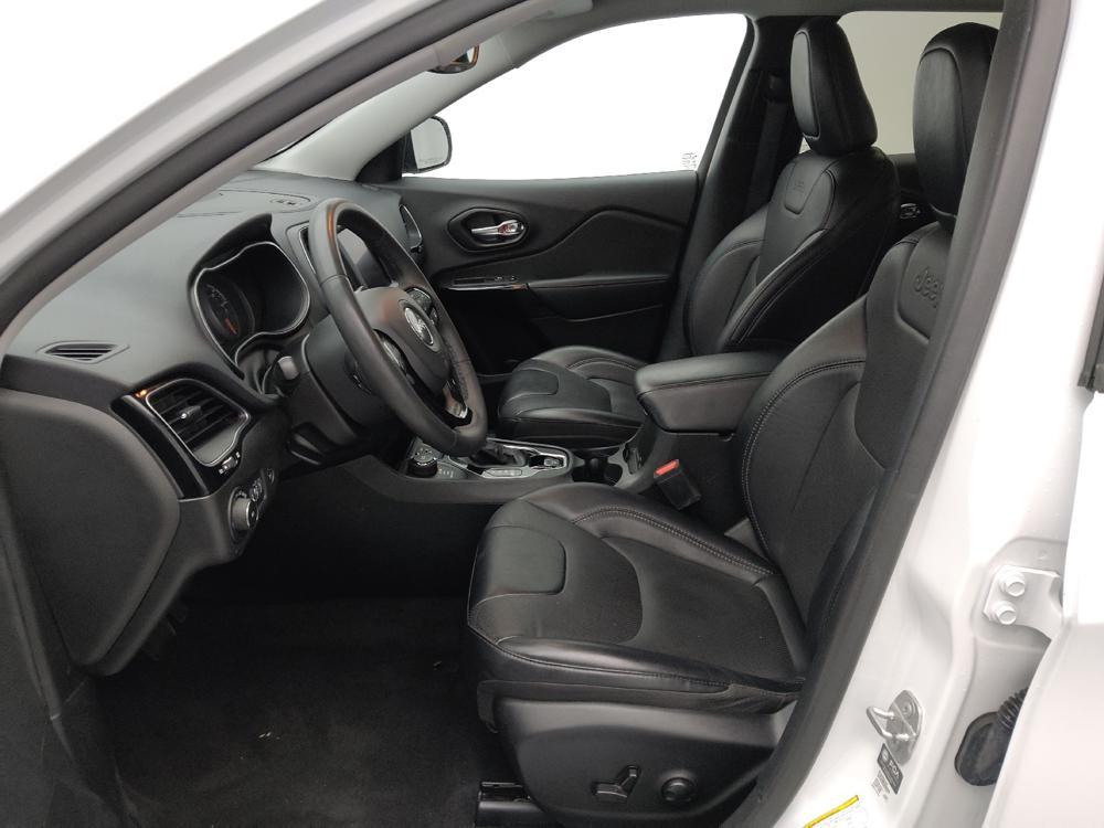 used 2023 Jeep Cherokee car, priced at $21,595