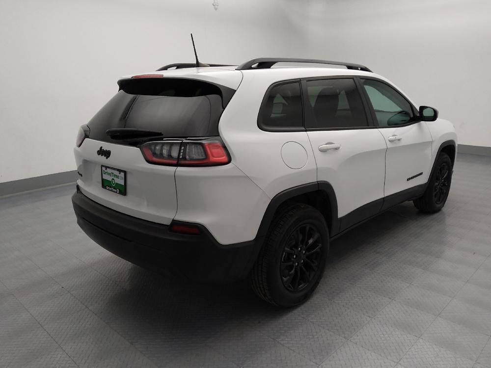 used 2023 Jeep Cherokee car, priced at $21,595