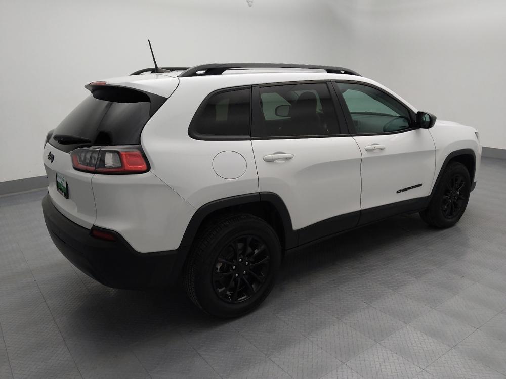 used 2023 Jeep Cherokee car, priced at $21,595