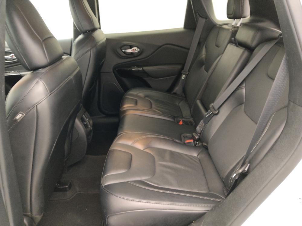 used 2023 Jeep Cherokee car, priced at $21,595